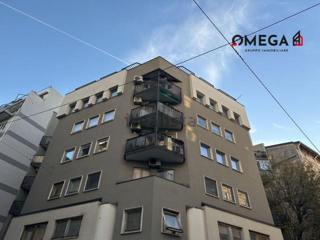 Appartamento in vendita a Barriera Vecchia, Trieste