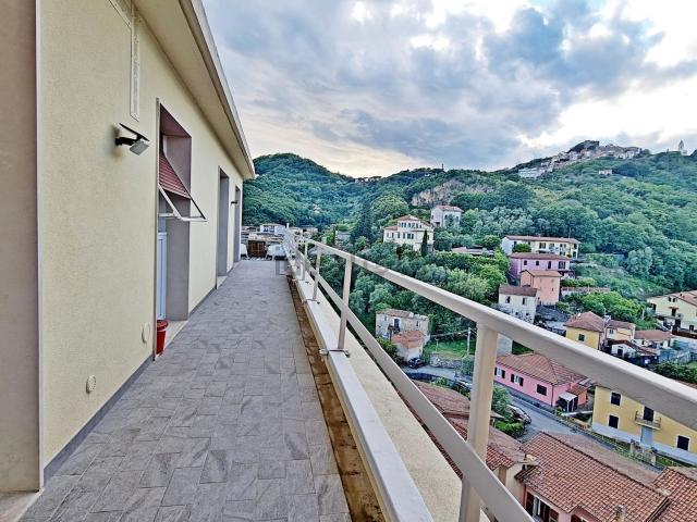 Appartamento in vendita a Arcola, Liguria