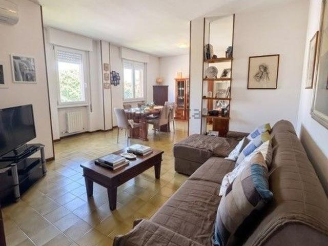 Appartamento in vendita a Lonato, Lombardia