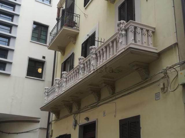 Appartamento in vendita a Municipio 1, Puglia