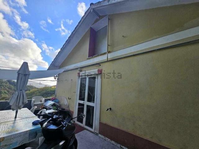 Appartamento in vendita a Ceranesi, Liguria