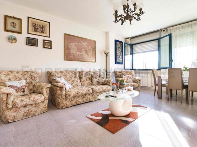 Appartamento in vendita a Venturina Terme, Campiglia Marittima