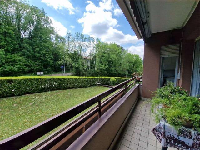Appartamento in vendita a Como, Lombardia