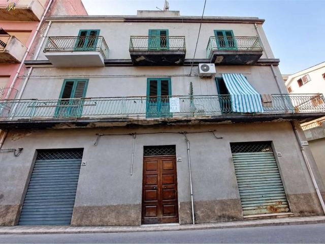 Appartamento in vendita a Brolo, Messina