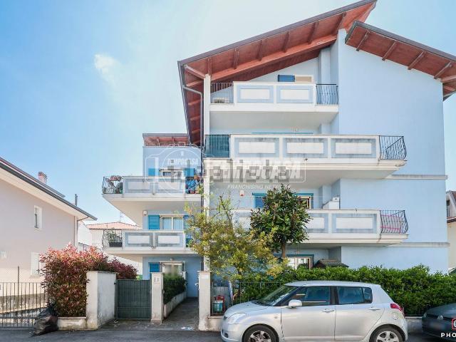 Appartamento in vendita a Spontricciolo, Riccione