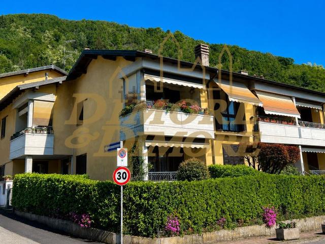 Appartamento in vendita a Comunità Montana Valli del Verbano, Maccagno