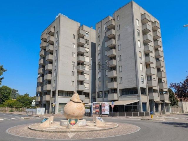 Appartamento in vendita a Abbiategrasso, Milano