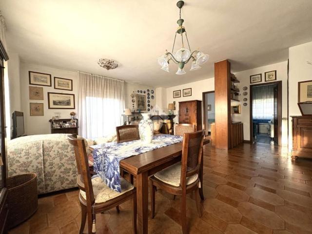 Appartamento in vendita a Romagnano, Marina Di Massa