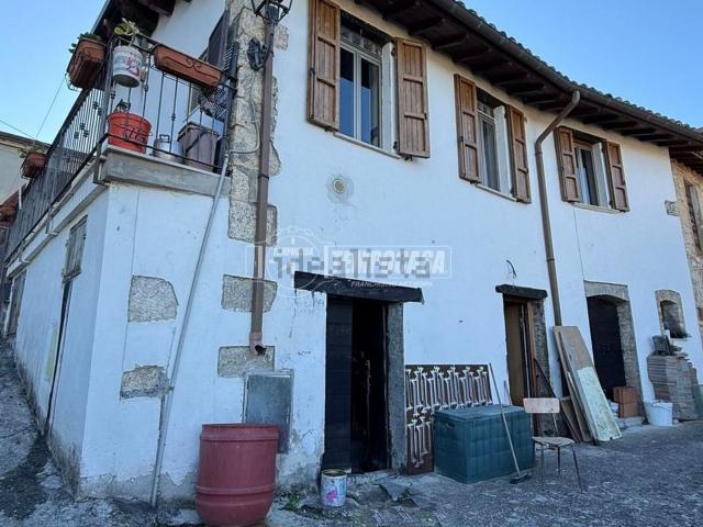 Appartamento in vendita a Unione dei Comuni della Val Vibrata, Civitella Del Tronto