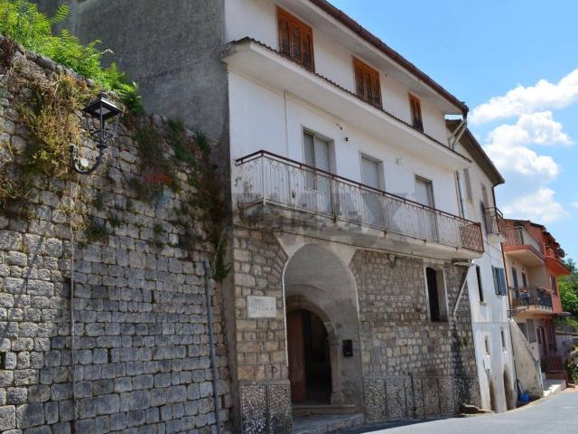 Appartamento in vendita a Foglianise, Campania