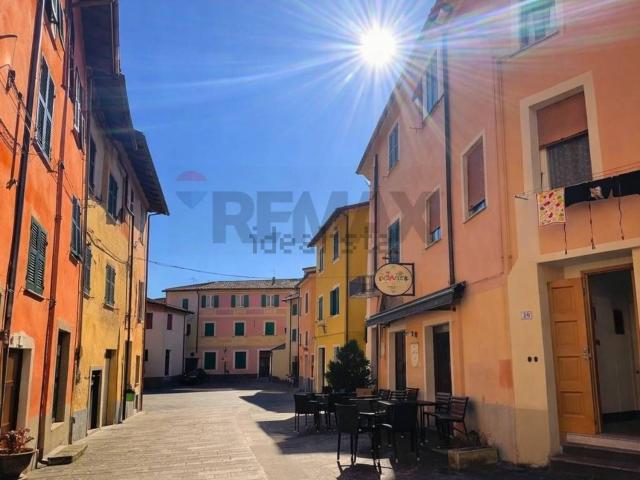 Appartamento in vendita a Brugnato, Liguria