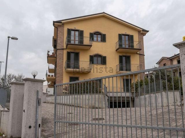 Appartamento in vendita a Piane di Montegiorgio, Montegiorgio