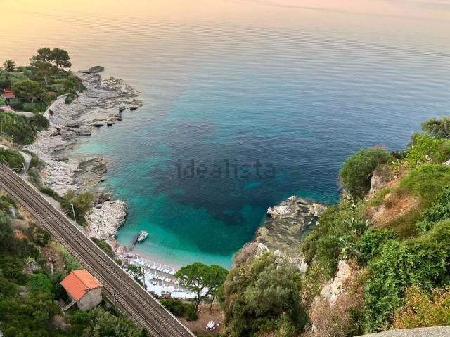 Appartamento in vendita a Grimaldi Inferiore, Ventimiglia