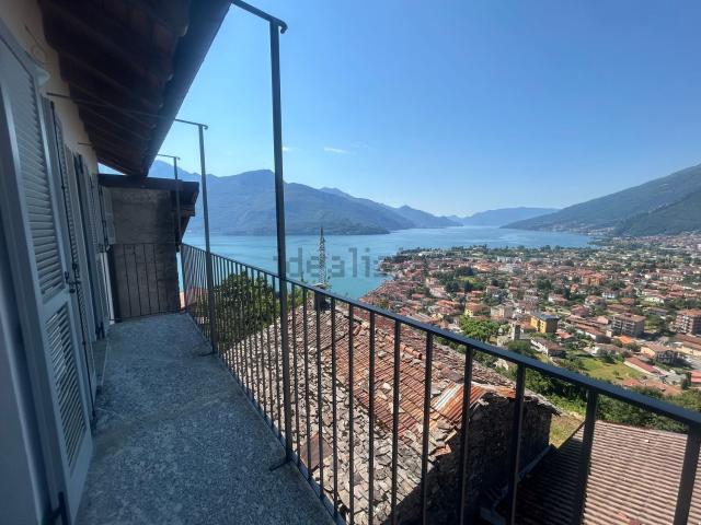 Appartamento in vendita a Gravedona ed Uniti, Gravedona