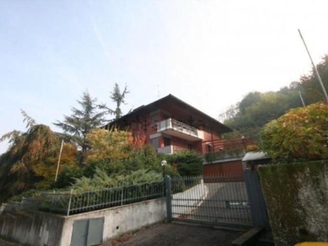 Appartamento in vendita a Circoscrizione 8, Piemonte