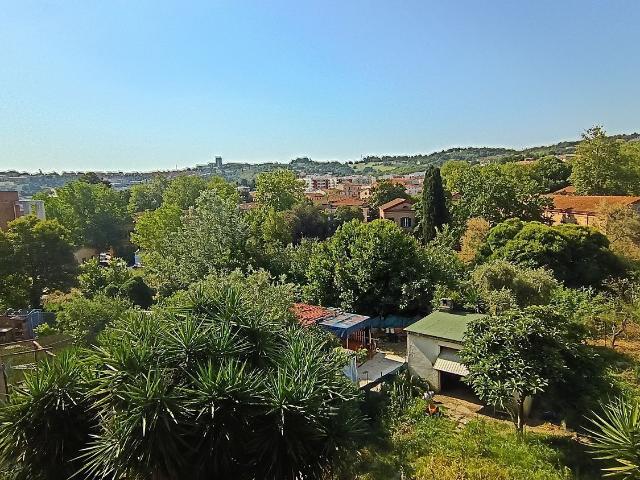 Appartamento in vendita a Marche, Ancona