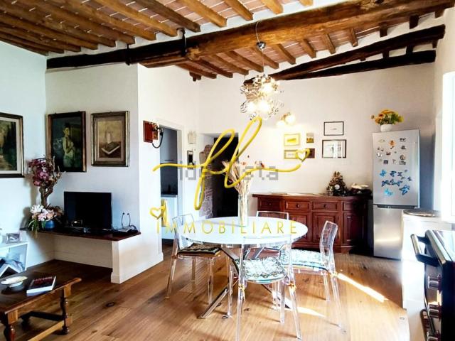 Appartamento in vendita a Larderello, Toscana