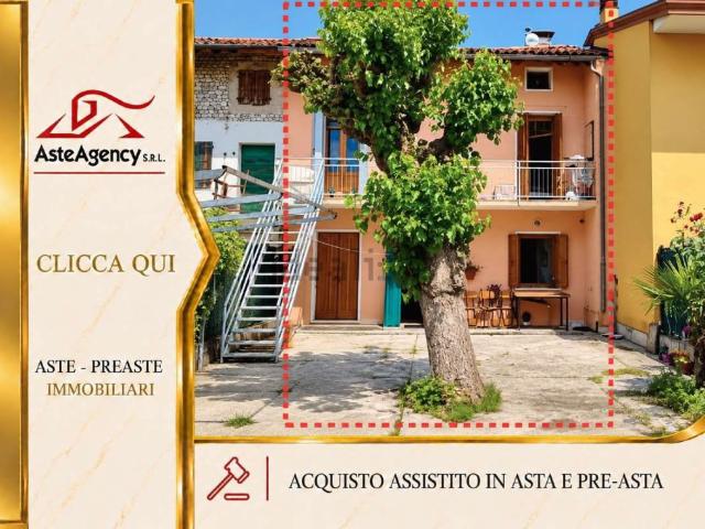 Appartamento in vendita a Roveredo in Piano / Lavorêt, Roveredo in Piano