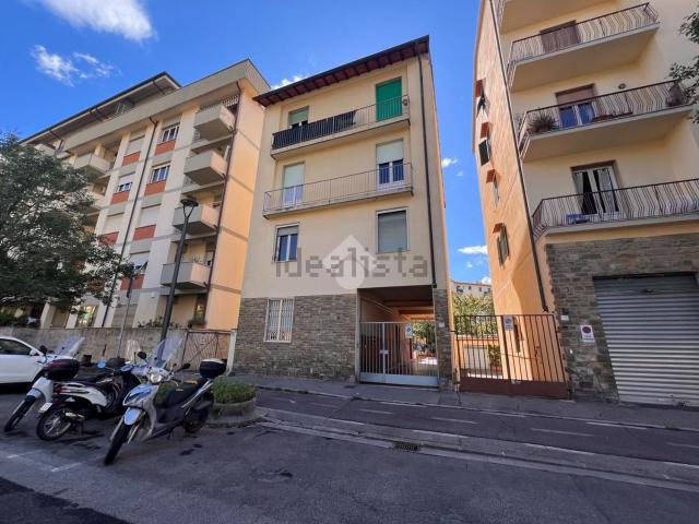 Appartamento in vendita a Quartiere 3, Firenze