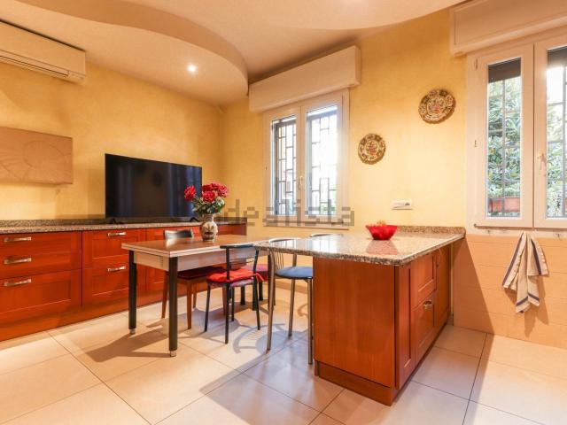 Appartamento in vendita a Caserme Rosse, Bologna