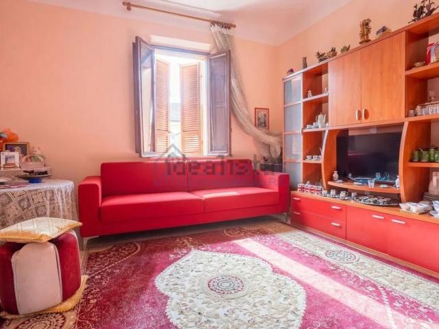 Appartamento in vendita a Re, Reggio Emilia