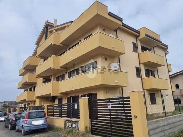 Appartamento in vendita a Calabria, Reggio Calabria