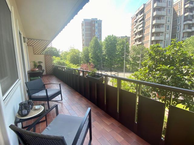 Appartamento in vendita a San Donato Milanese, Lombardia