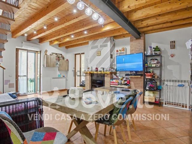 Appartamento in vendita a Comunità Montana Valli del Verbano, Luino