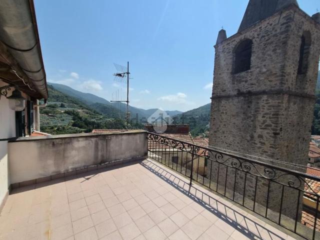 Appartamento in vendita a Baiardo, Liguria