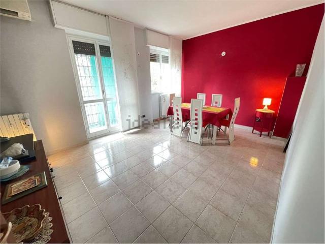 Appartamento in vendita a Magenta, Milano