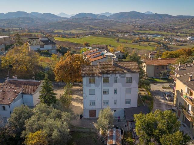 Appartamento in vendita a Serra de' Conti, Ancona
