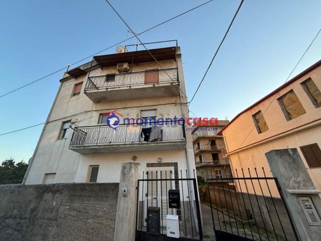 Appartamento in vendita a Calabria, Reggio Calabria