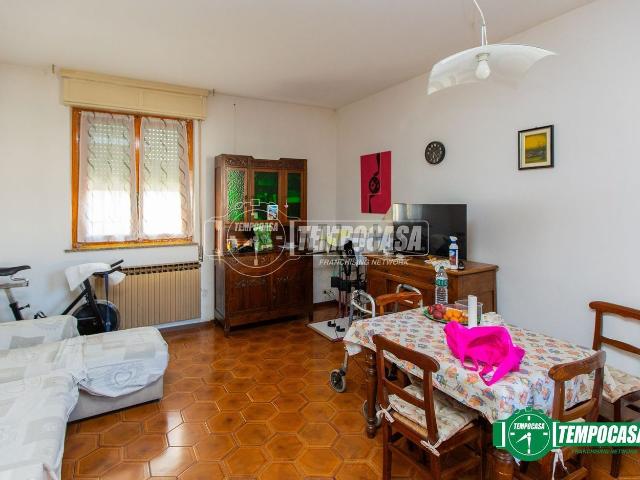 Appartamento in vendita a Caltignaga, Novara
