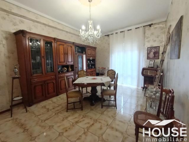 Appartamento in vendita a Paternò, Sicilia