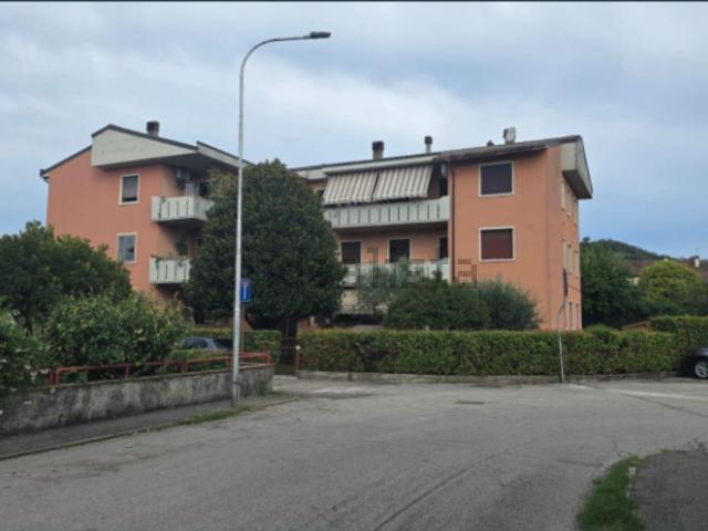 Appartamento in vendita a Santa Maria di Camisano, Camisano Vicentino