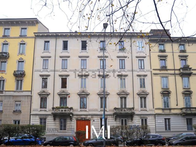 Appartamento in vendita a Municipio 8 di Milano, Milano