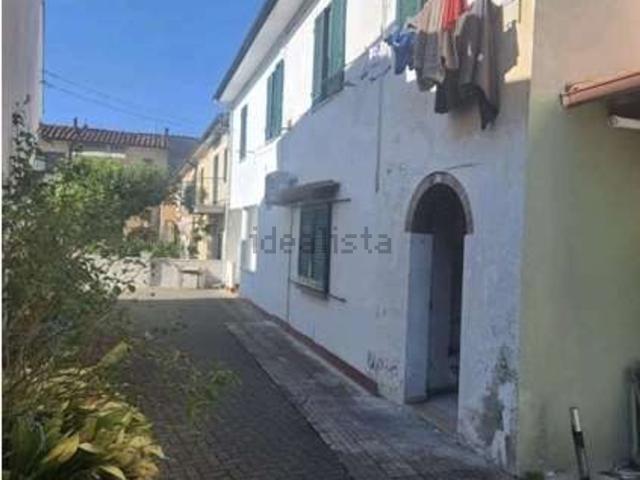 Appartamento in vendita a Pontedera, Toscana