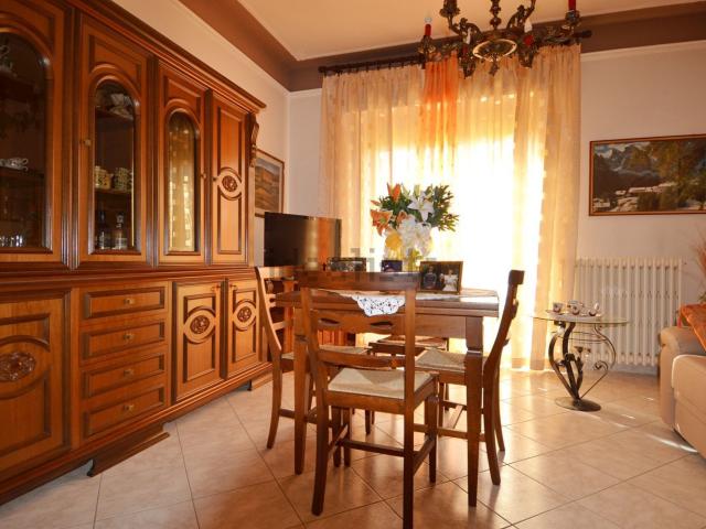 Appartamento in vendita a Venturina Terme, Campiglia Marittima