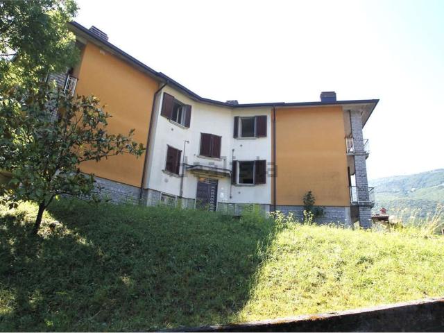 Appartamento in vendita a Mazzoleni, Sant'Omobono Terme