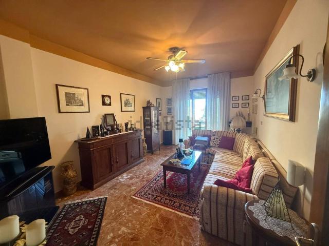 Appartamento in vendita a Santa Petronilla, Marche