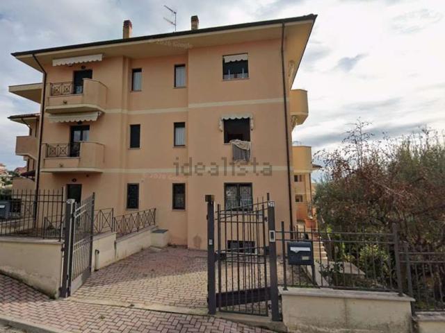 Appartamento in vendita a Borgo Santa Maria Immacolata, Pineto