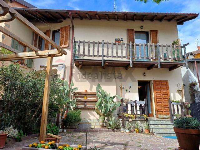 Appartamento in vendita a Beverate, Brivio