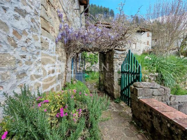 Appartamento in vendita a Unione dei comuni Media Valle del Serchio, Benabbio