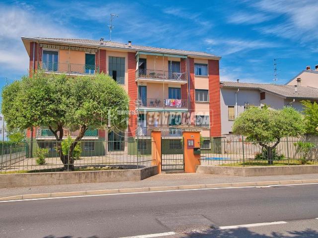 Appartamento in vendita a Pernate, Novara