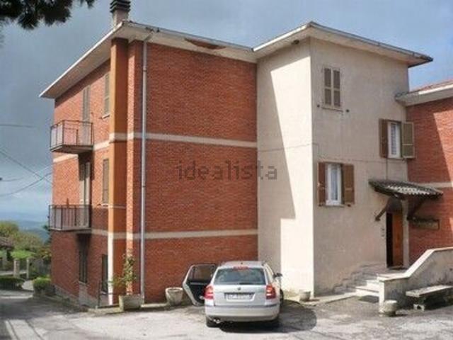 Appartamento in vendita a Passignano Sul Trasimeno, Umbria