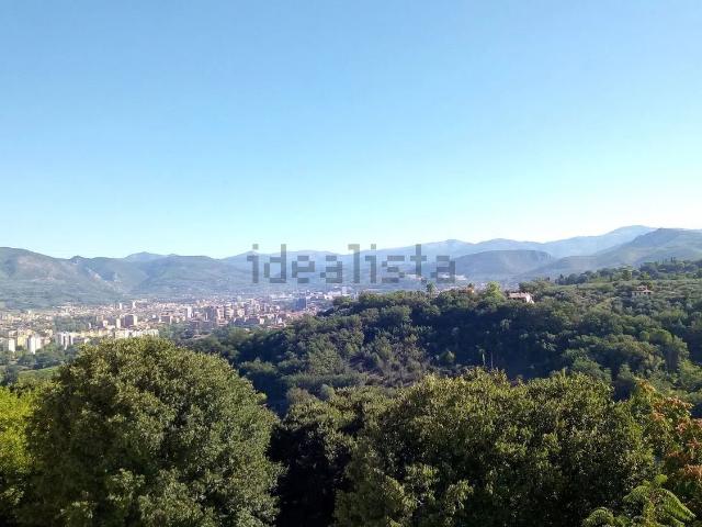 Appartamento in vendita a Terni, Umbria