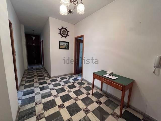 Appartamento in vendita a Vallecrosia, Liguria