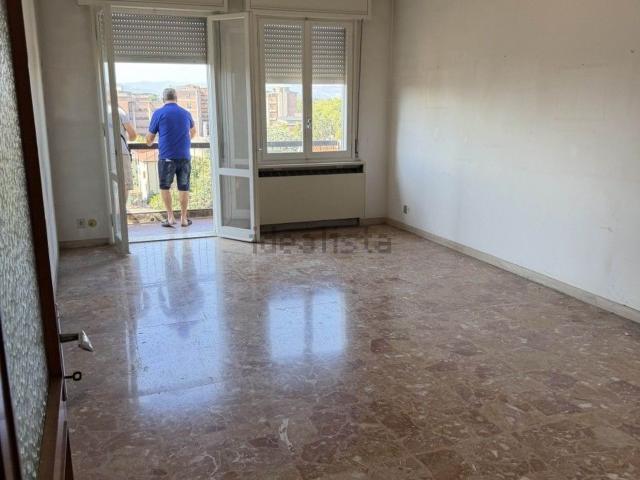 Appartamento in vendita a Santa Maria Nuova, Re