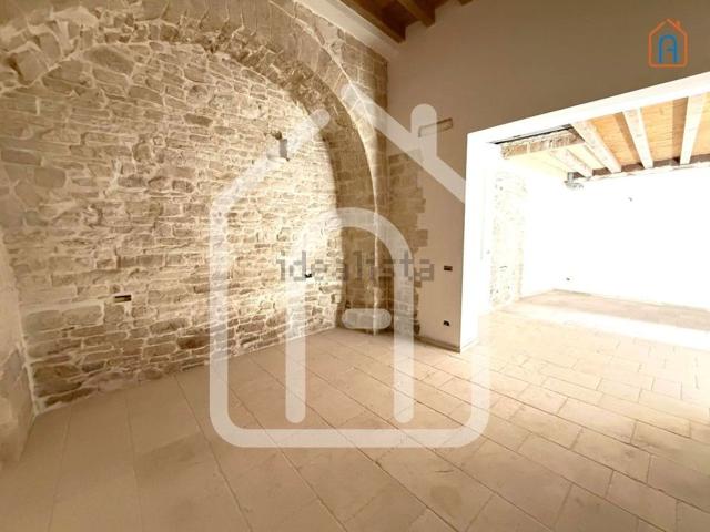Appartamento in vendita a Giovinazzo, Bari