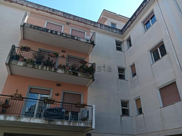 Appartamento in vendita a Casa Bianca, Messina